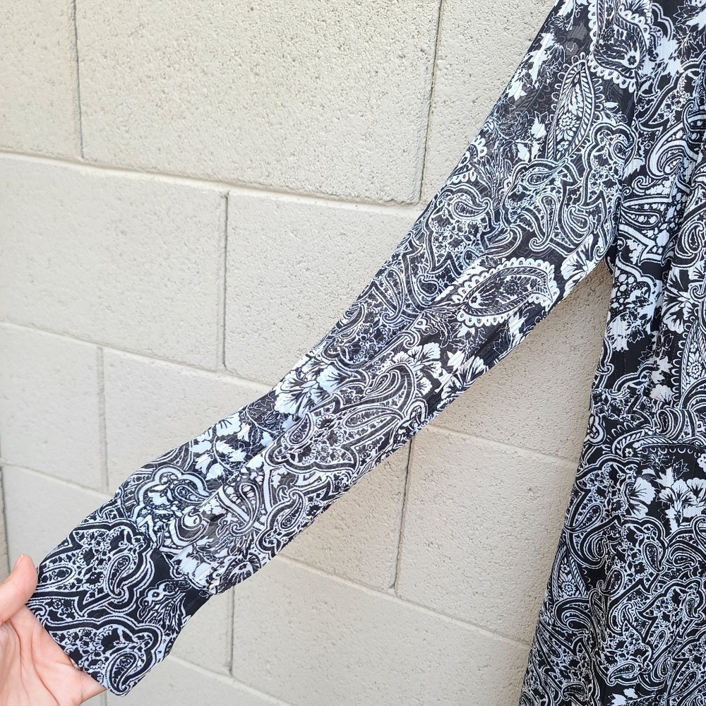 Lulu's | Love Letters Black and White Print Long Sleeve Wrap Dress NEW Size M - Picture 8 of 16